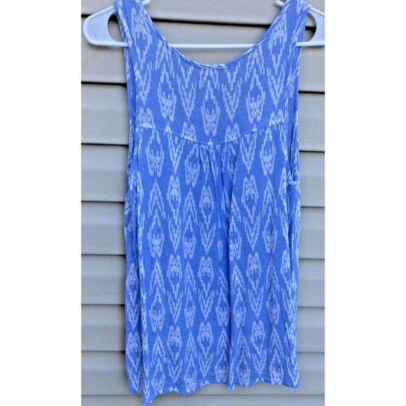 Stitch Fix Women's Kaileigh Tank Top Large Sleeveless Blue High Low Semi-Sheer - Picture 2 of 8